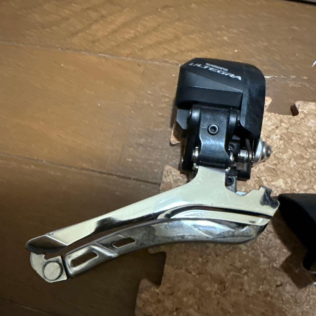 Shimano ULTEGRA Di2 R8070電動油圧ディスクコンポーネント
