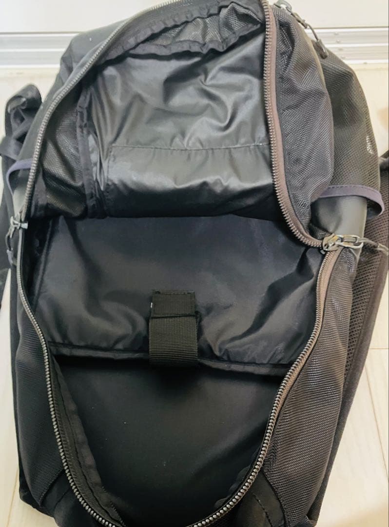 Canterbury バックパック 黒ラグビー日本代表リュック桜のエンブレム入り