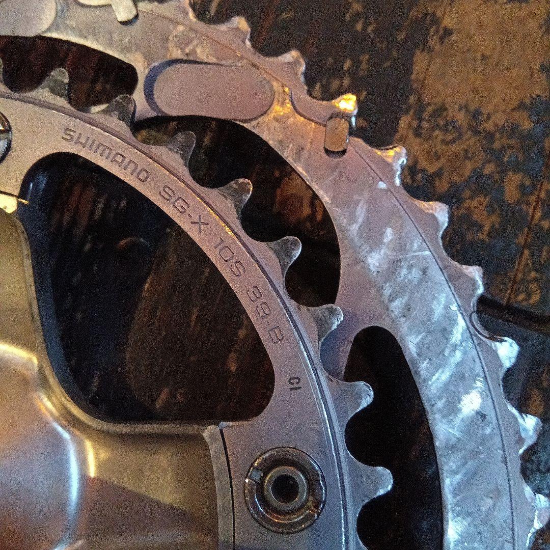 SHIMANO　クランクセット スプロケット付き