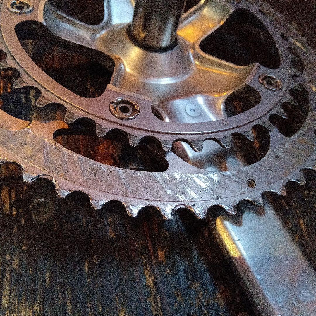 SHIMANO　クランクセット スプロケット付き