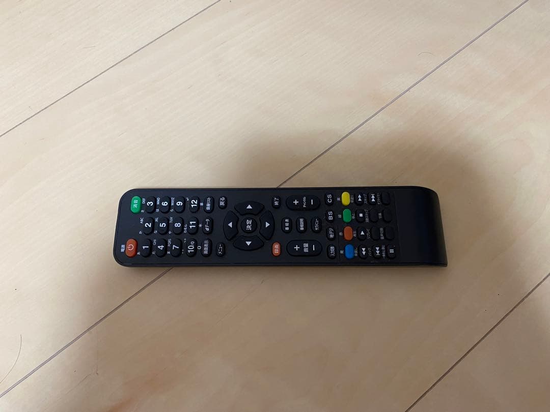 テレビ　32型　19年製