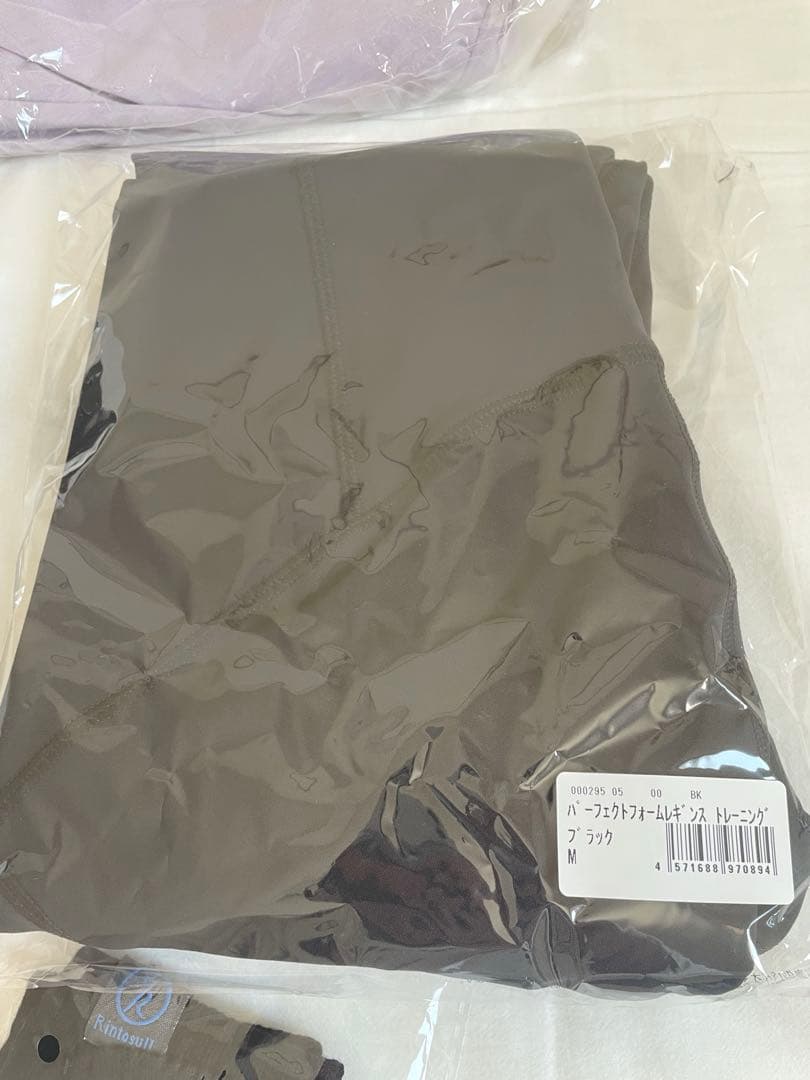 新品未使用★Rintosull ヨガウェア Mサイズ 5点セット