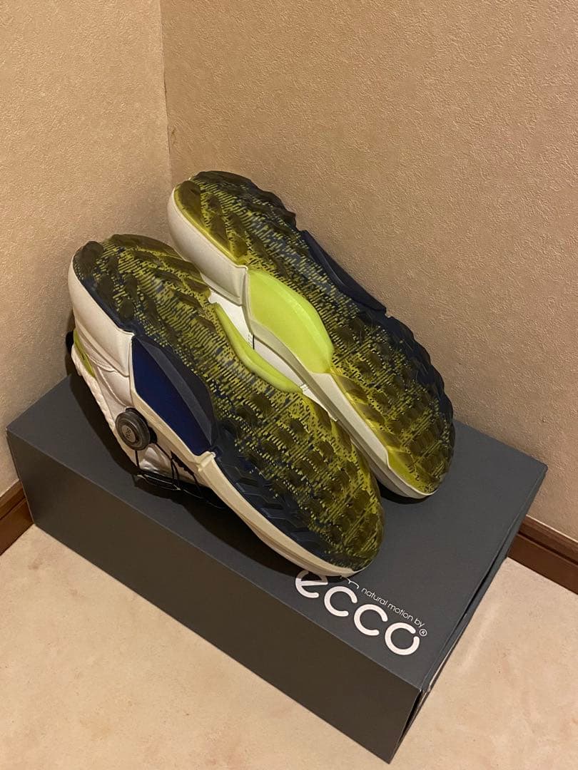 ECCO ゴルフシューズ BIOM H4 BOA ホワイト/ライム/ネイビー