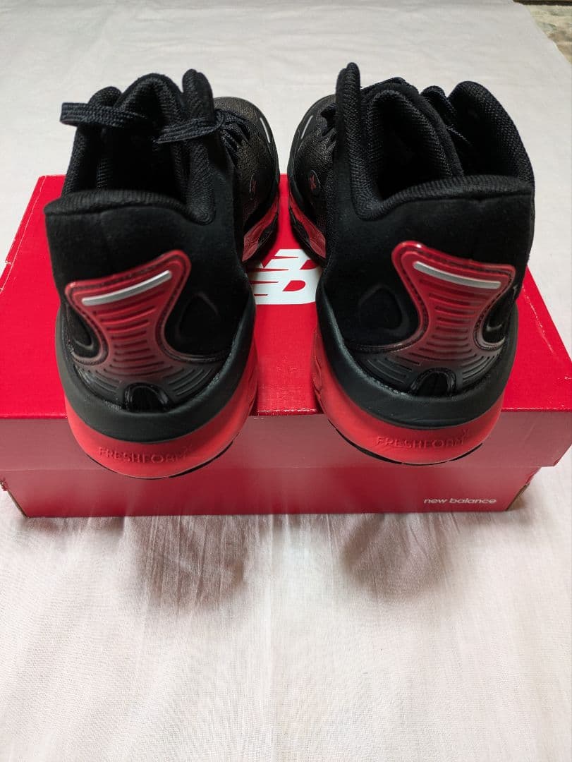 \"試着のみ\"New Balance BBFRSHR1 28.0cm