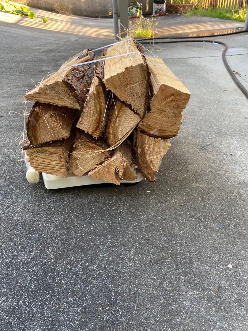 薪　ヒノキ100束（800kg〜1,000kg）
