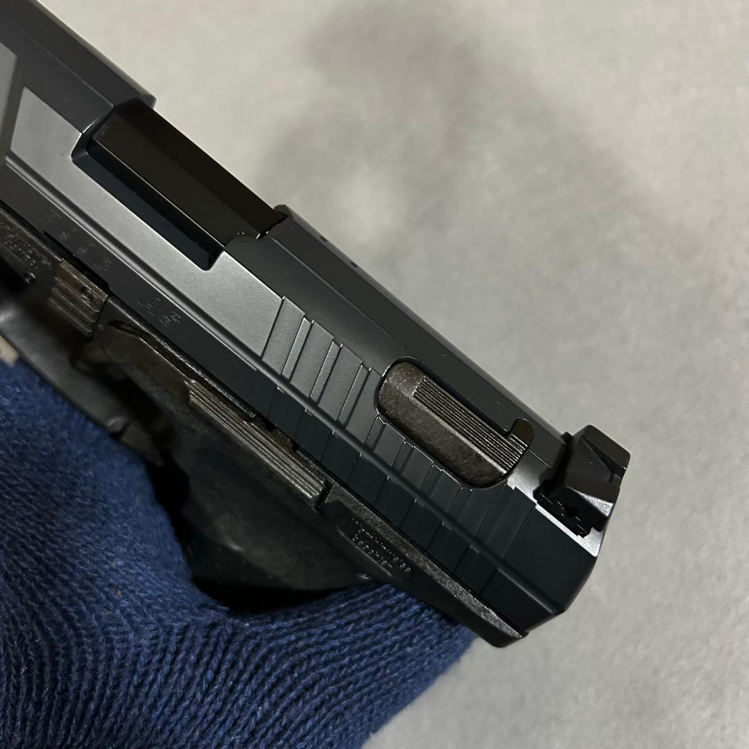 マルゼン　ガスブローバック　ワルサーP99 コンパクト　予備マガジン付属