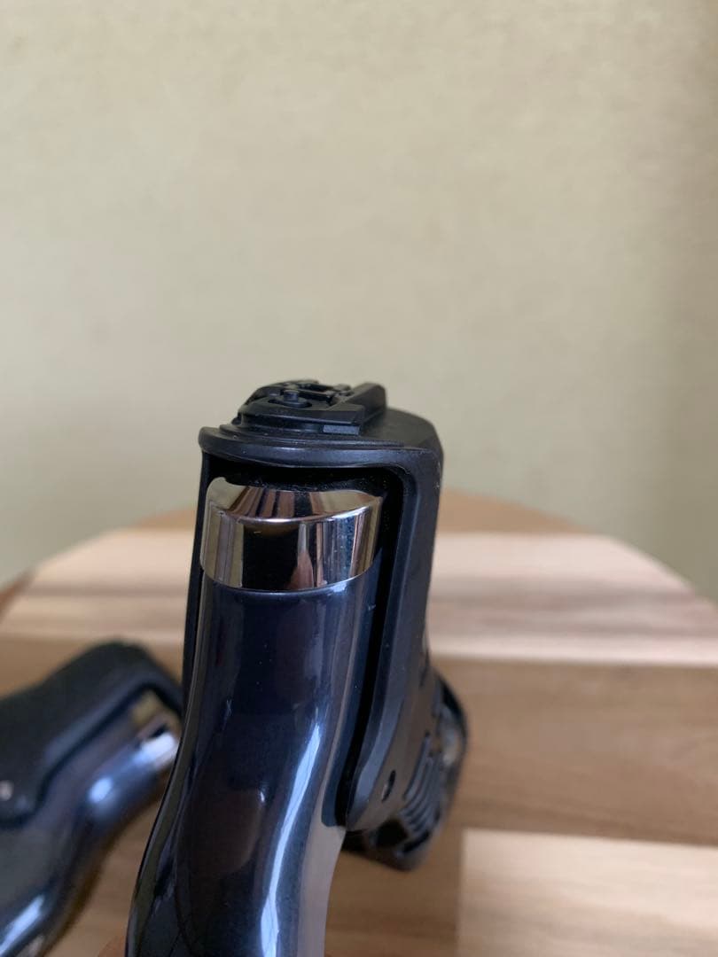 st-r8050 di2 stiレバー　shakesブラケットカバー付き