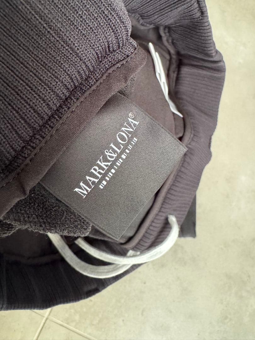 【美品】現行品　MARK & LONA メンズゴルフパンツ 46(M) ブラック