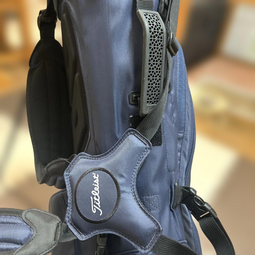 Titleist プレイヤーズ4 ゴルフスタンドバッグ ネイビー