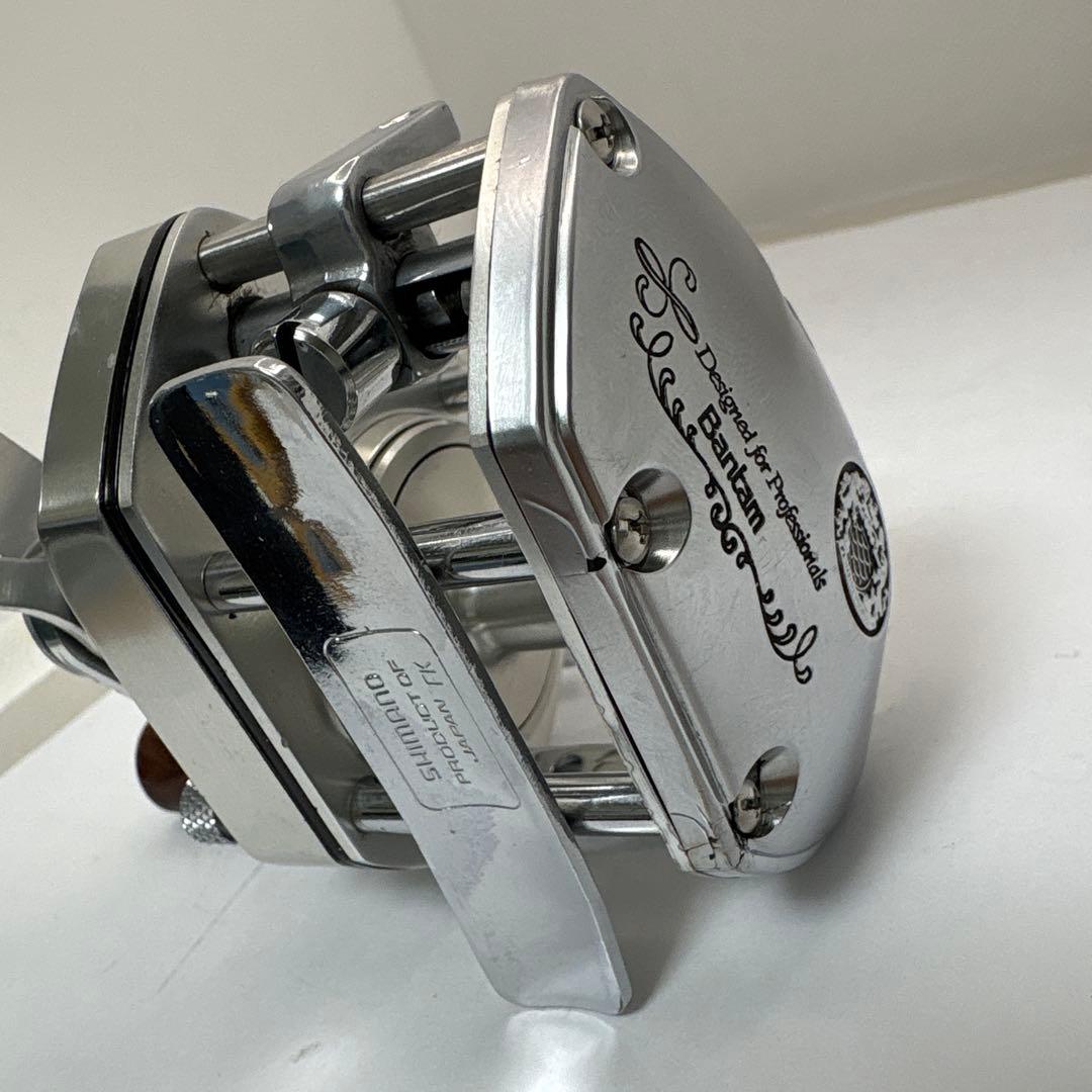 SHIMANO Bantam 100 ベイトリール