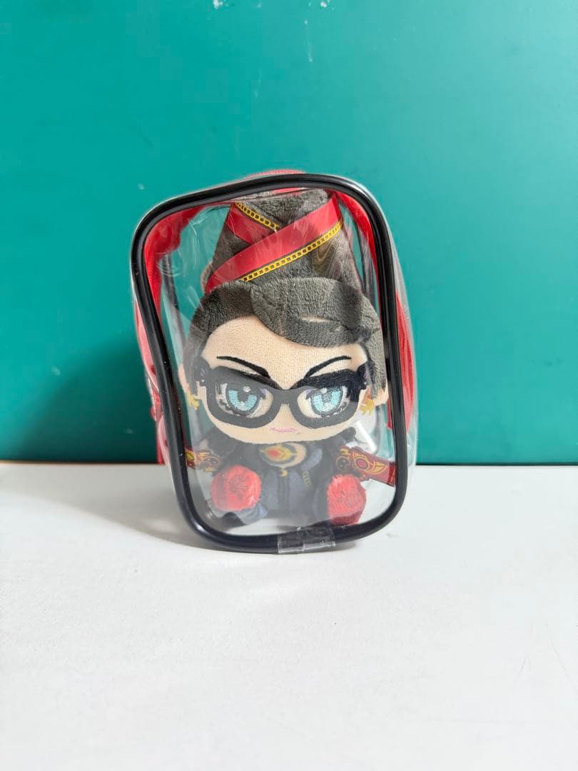 ベヨネッタ おすわりぬいぐるみマスコット ベヨネッタ ポーチ BAYONETTA
