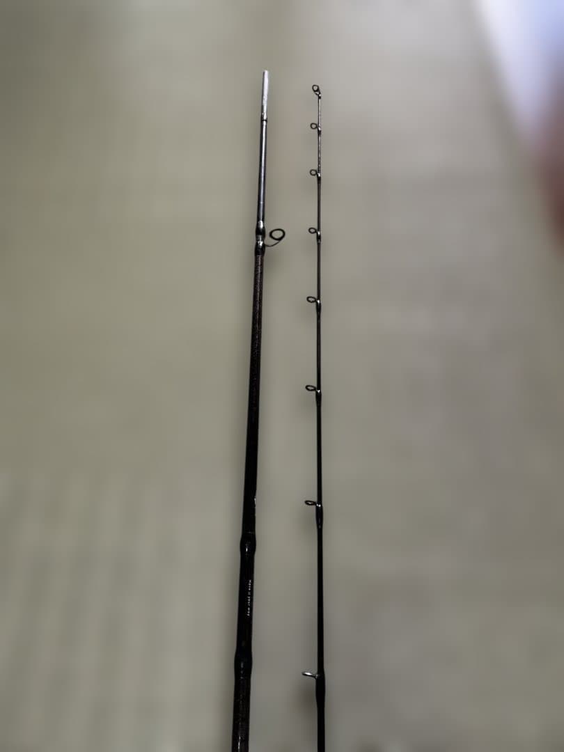 カーボンファイバー バスロッド 黒