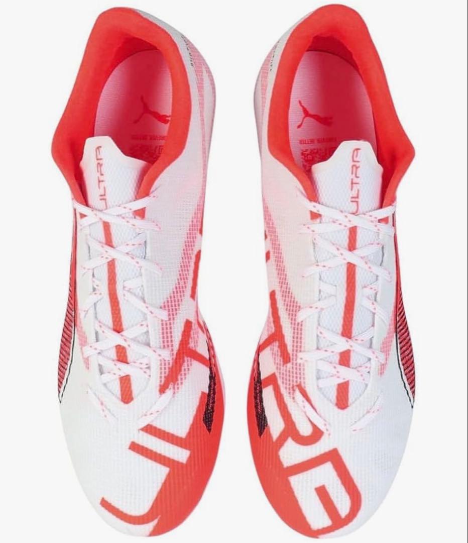 ウルトラ 5 プロ HG/AGサッカースパイク プーマ PUMA