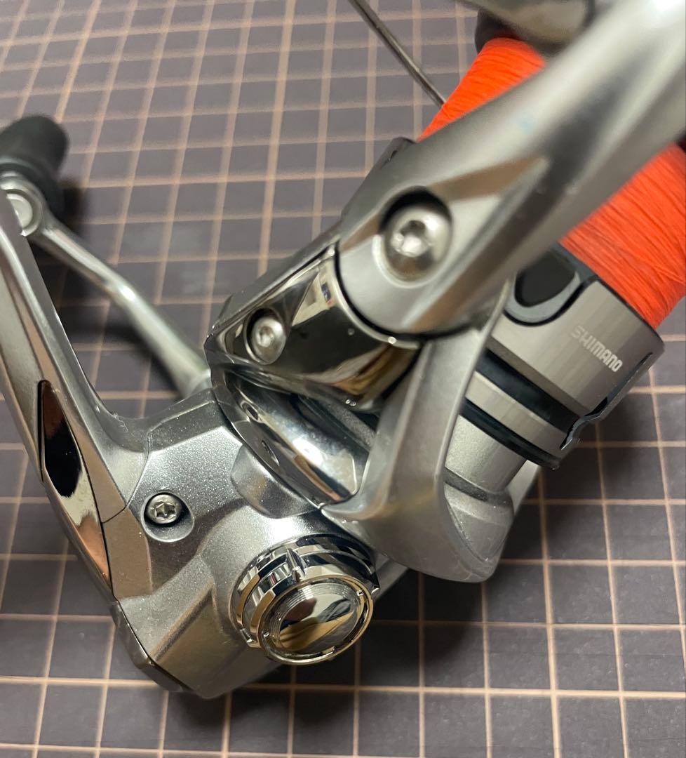 SHIMANO STRADIC C2000Sスピニングリール
