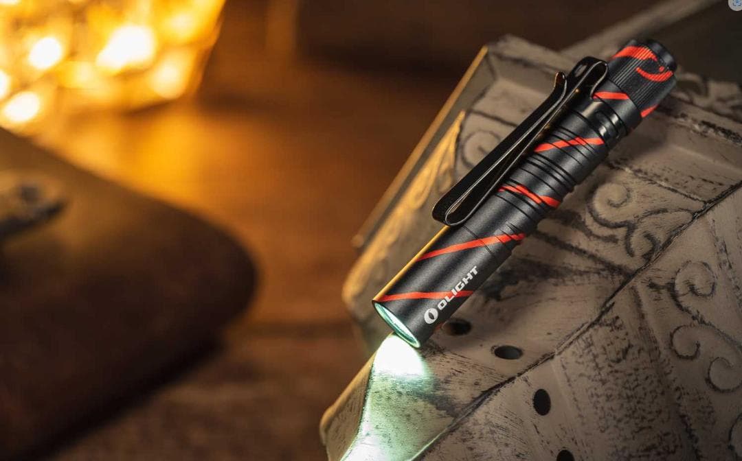 Olight オーライト i3T EOS LED ライト ブラックラバ 1個