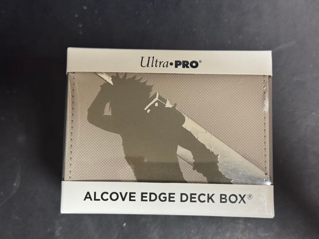 MTG 稀少 Ultrapro ff7 公式サプライ クラウド　デッキケース
