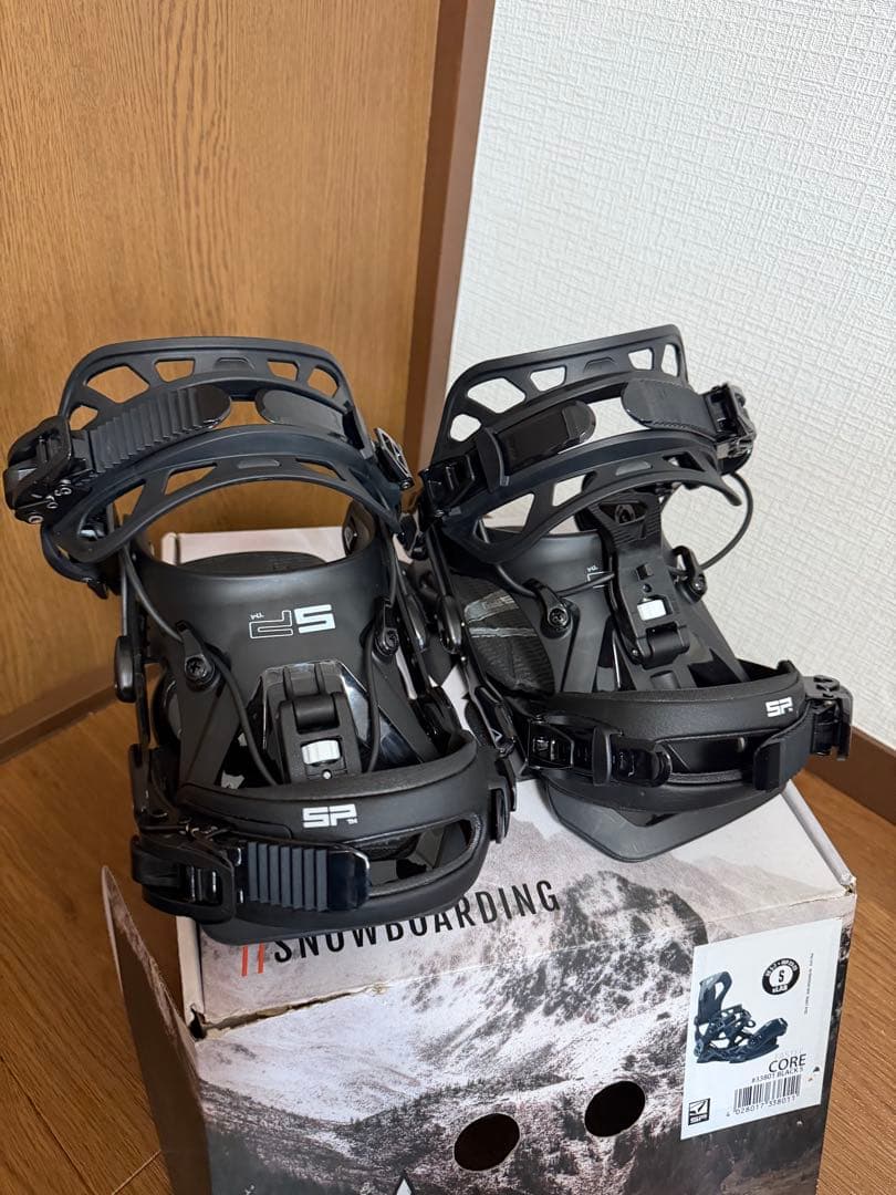 新品未使用　SP Bindings Core sサイズ