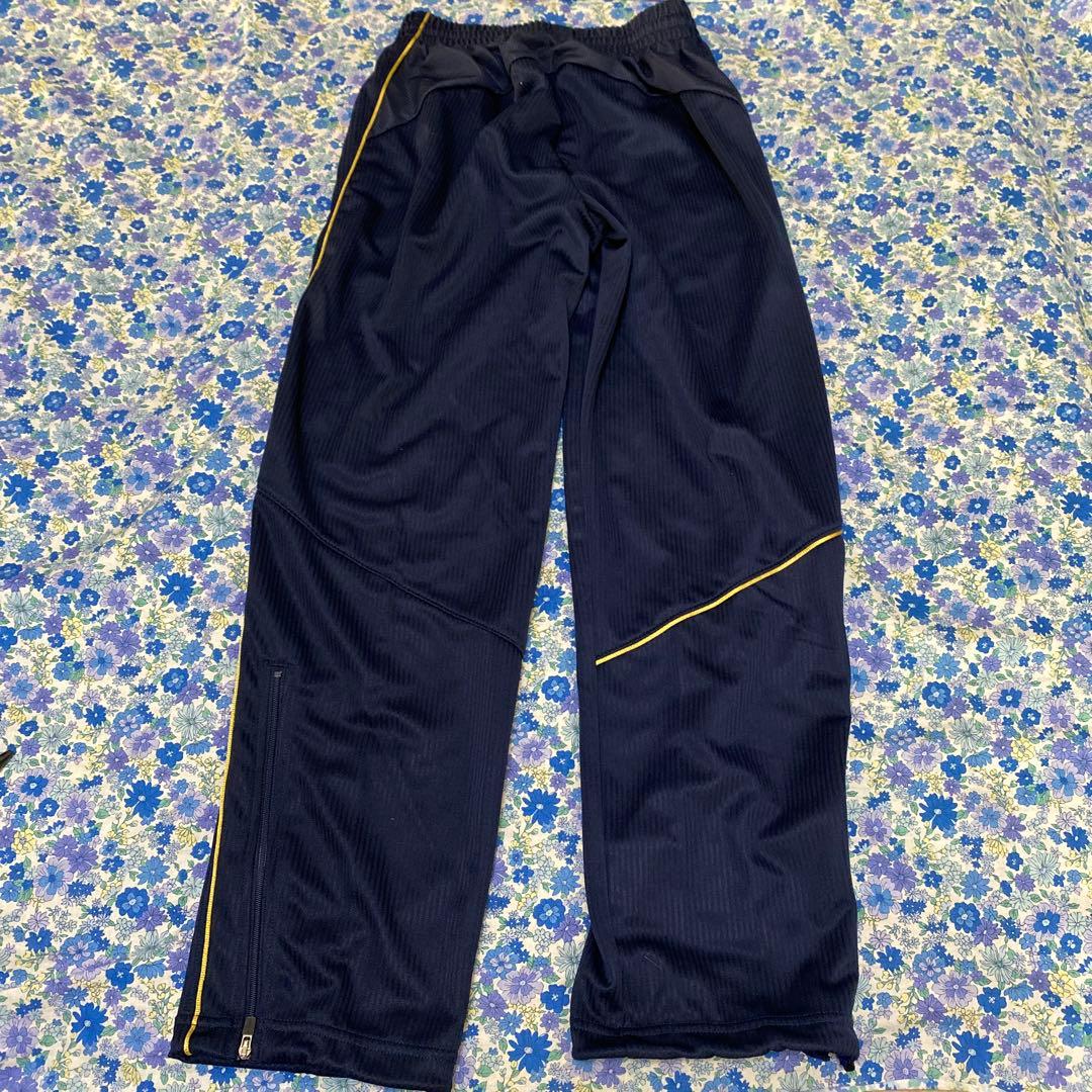 新品　アンブロ ジャージ上下　150センチ
