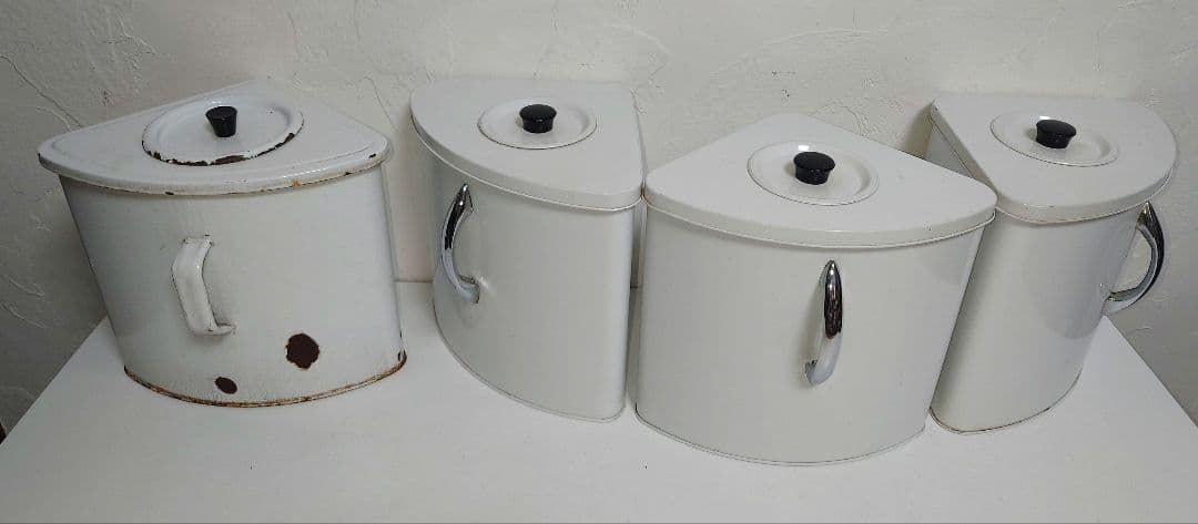 サニタリーボックス 三角コーナー 小物入れ ゴミ入れ 花器 昭和レトロ 雑貨 飾