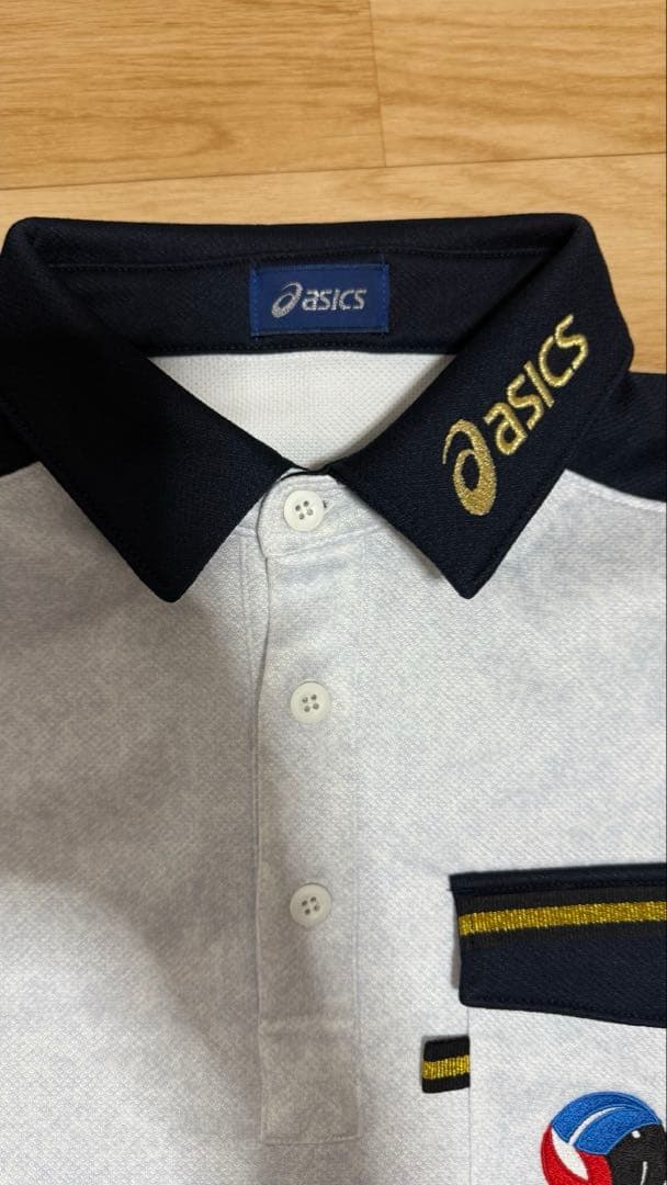 【美品】ASICS 公認日本バレーボール審判服(ポロシャツ・ウェア)
