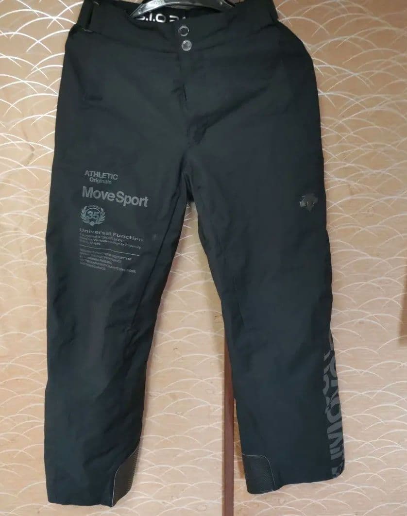 未使用保管品 DESCENT Move Sports デサントムーヴス ウエア