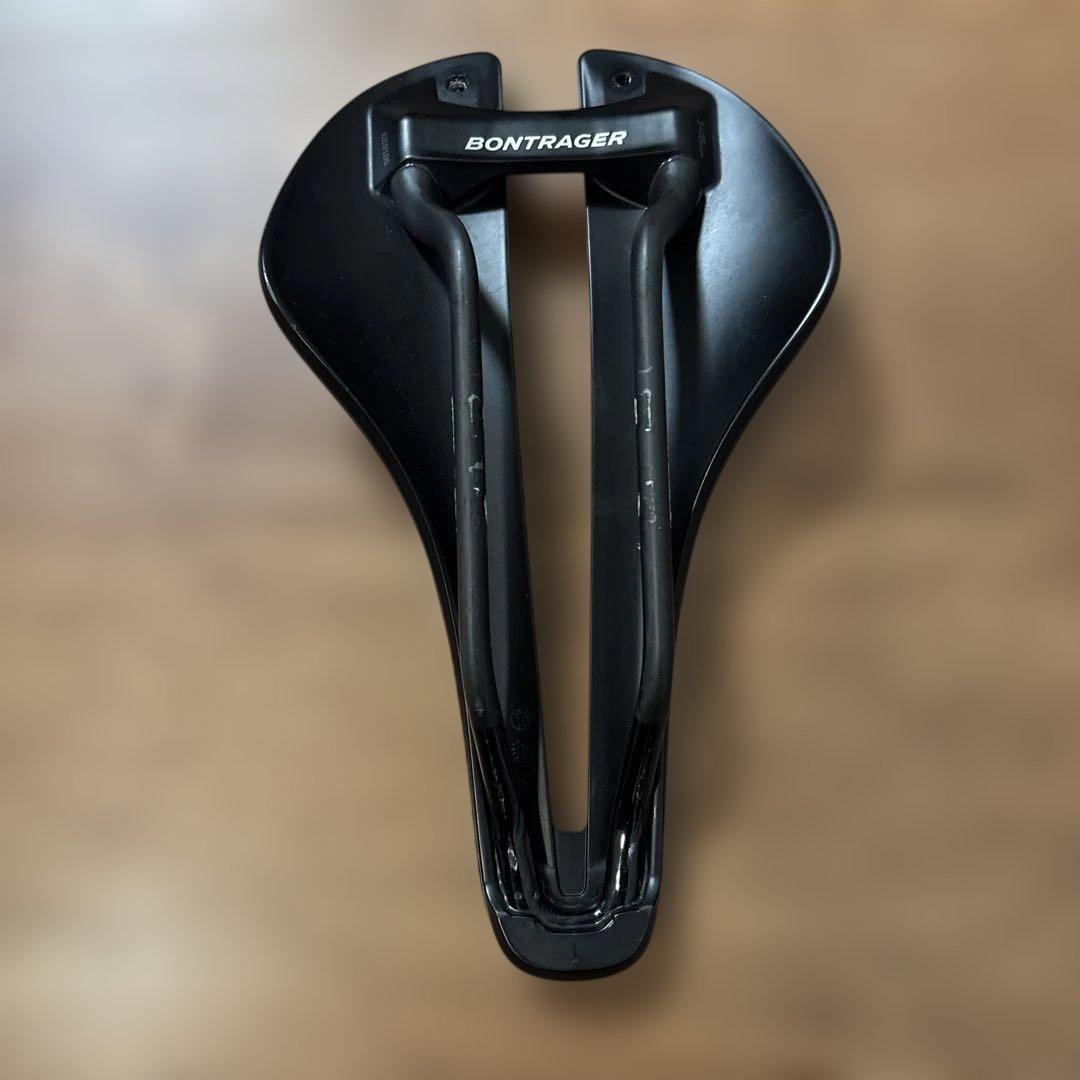 Bontrager Aeolus Pro サドル 25 0mm x 145