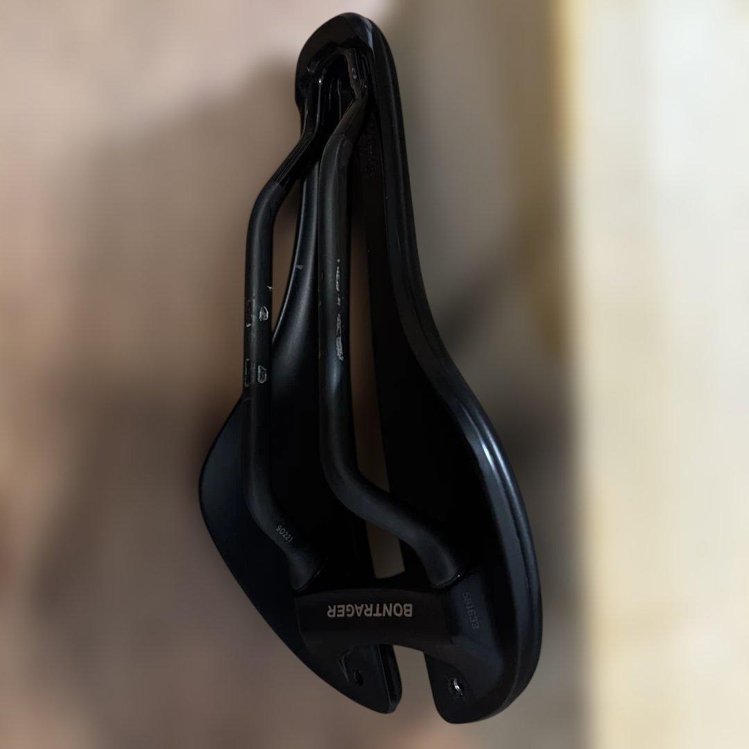 Bontrager Aeolus Pro サドル 25 0mm x 145
