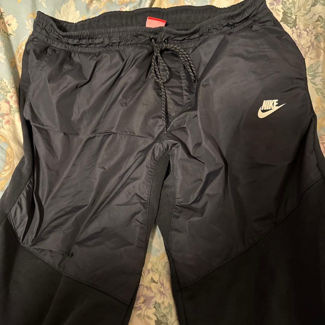 NIKE パンツ　サイズXL