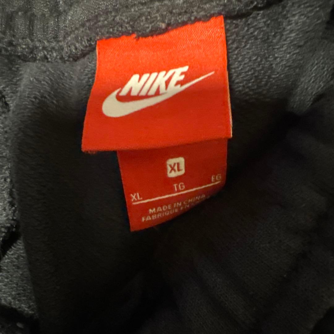 NIKE パンツ　サイズXL
