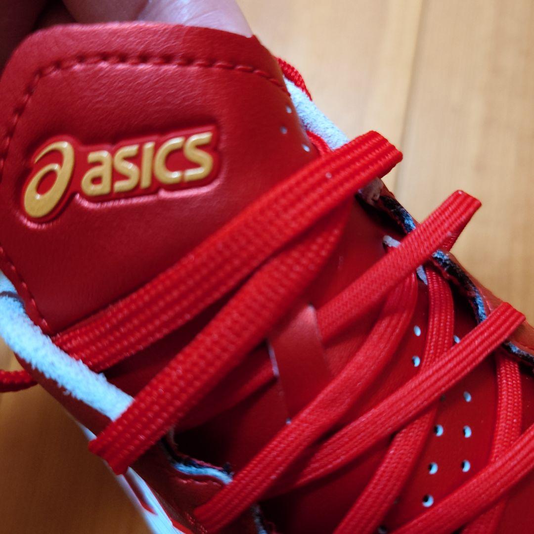 ASICS スパイクシューズ レッド