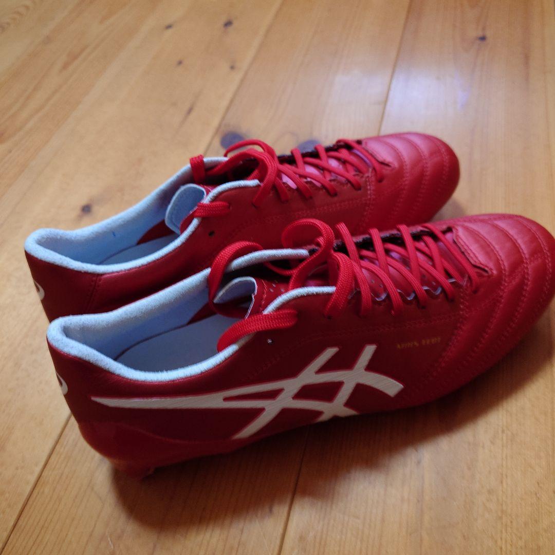 ASICS スパイクシューズ レッド