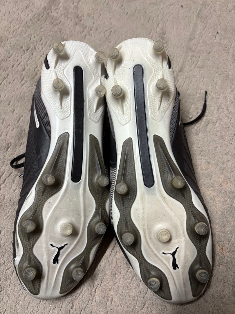 PUMA KING サッカースパイク