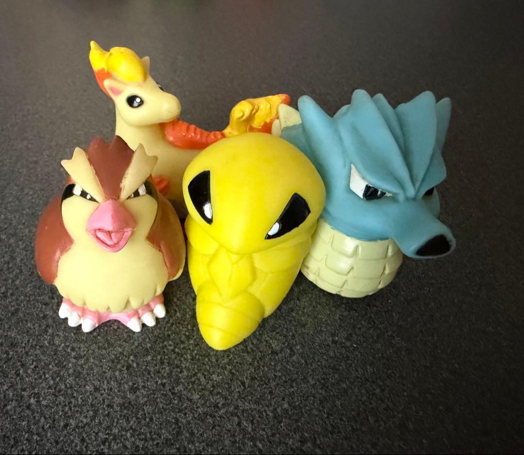 川*ジ様 ポケモン　指人形　まとめ売り　初期1996年代~2007年代