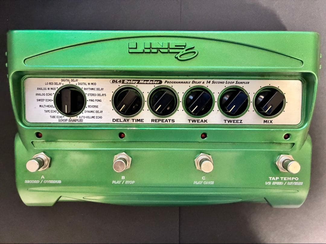 ☆送料無料／完動品☆／LINE 6 DL4 Delay Modeler