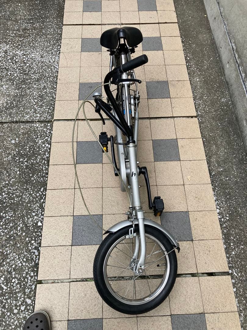 ブリヂストン 「ピクニカ」ワンタッチ折りたたみ自転車 12インチ