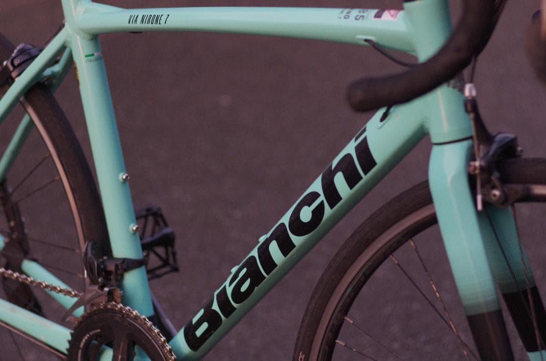 送料無料 Bianchi Via nirone7 2021モデル