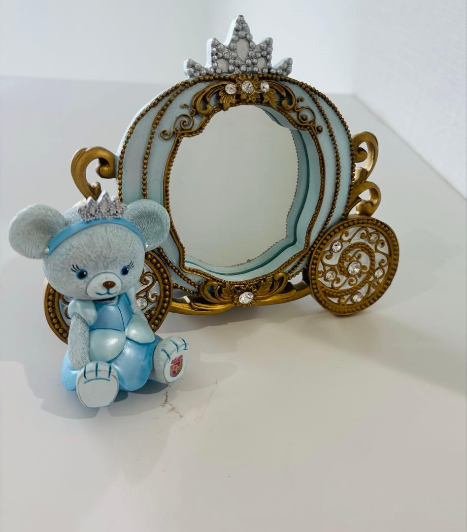 ディズニーストア　ユニベアシティ　プリンセス　陶器　置物　ミラー　小物入れセット