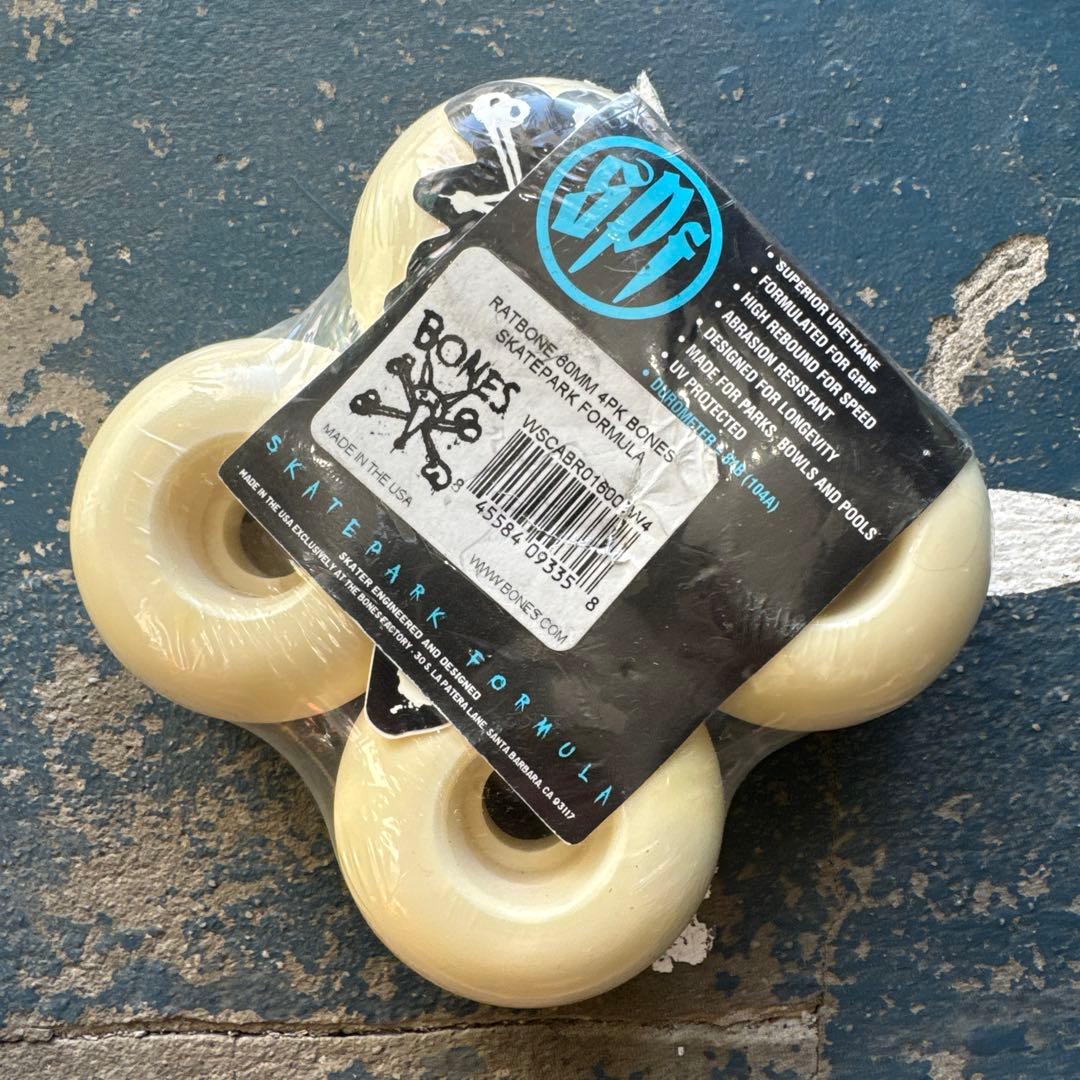 Bones Skatepark 60mm84B スケボーウィール4個入り