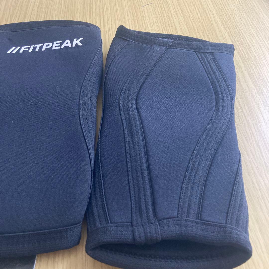 FITPEAK ニースリーブ Sサイズ サポーター　黒