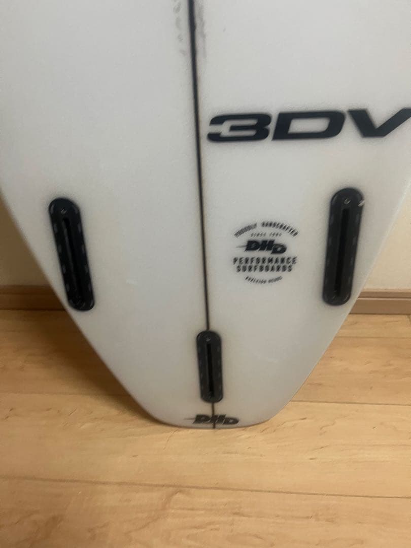 手渡し、配送どちらでも可　 DHD 3DV 5'9 28L サーフボード PU