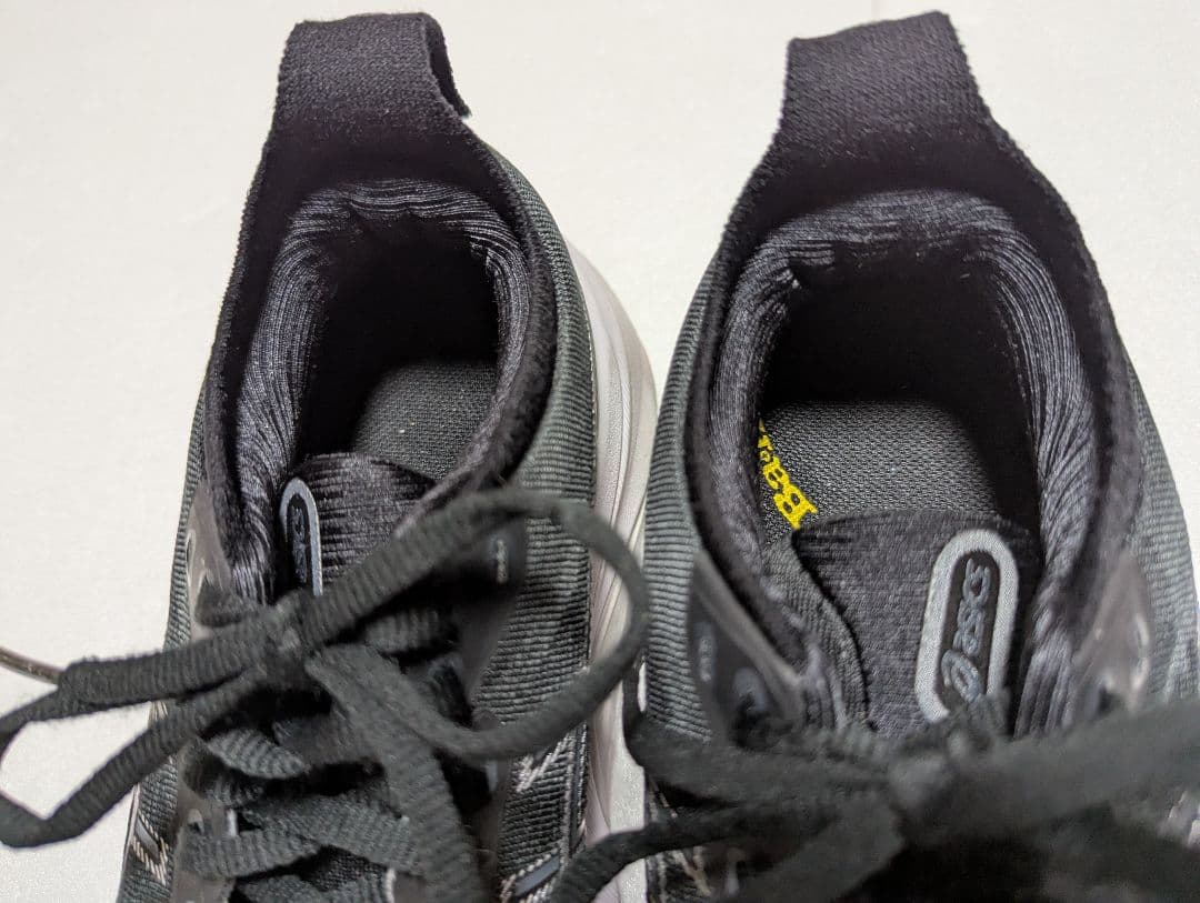 アシックス　GEL-KAYANO 31　ランニングシューズ