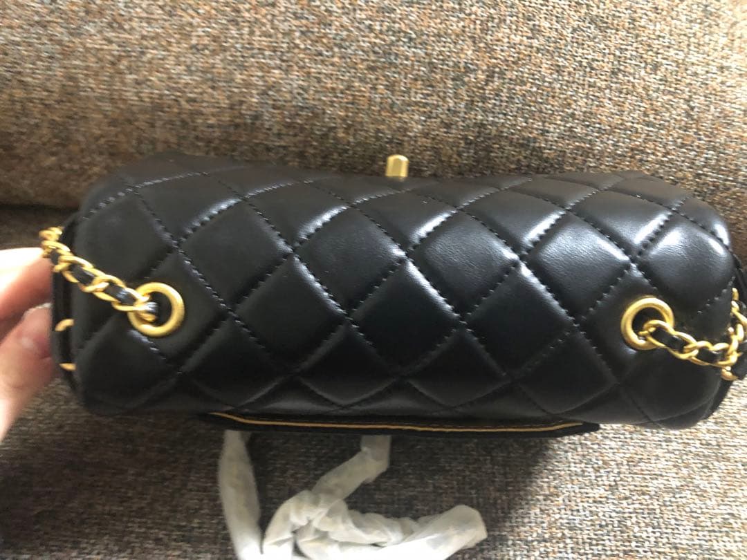 CHANEL ノベルティ キャビアスキン ショルダーバッグ ブラック ゴールド