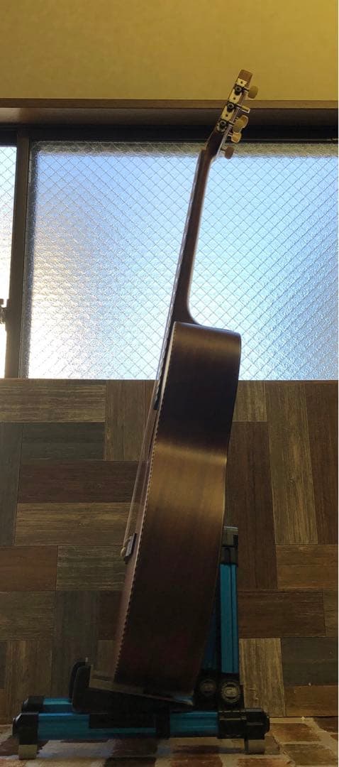 Headway ヘッドウェイ　ユニバースシリーズ　HCG-RB ギター