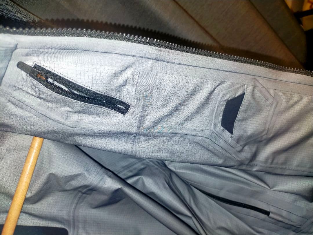 美品 BURTON AK 457 GuidejacketGore-tex pro