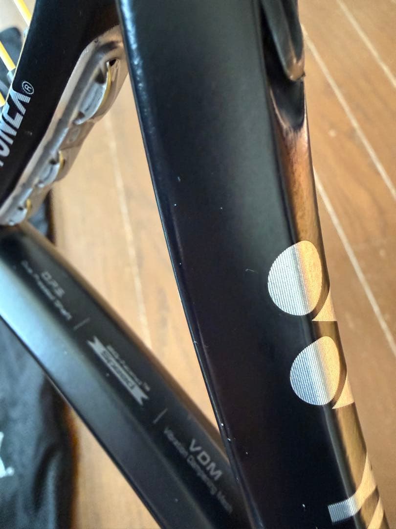 YONEX E ZONE 100 G3 テニスラケット　２本セット