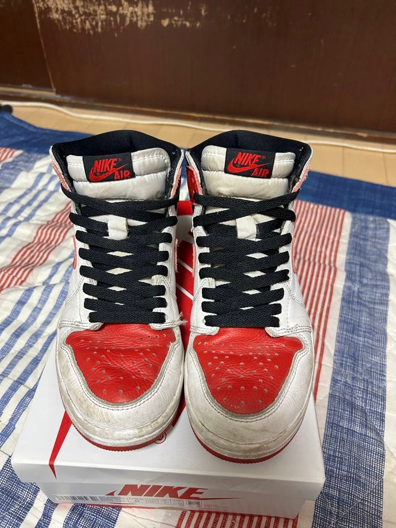 NIKE Air Jordan 1 retro high OG レッド/ホワイト