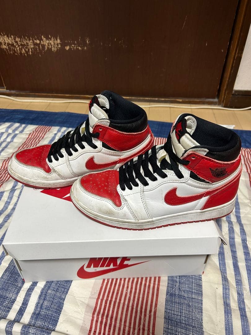 NIKE Air Jordan 1 retro high OG レッド/ホワイト