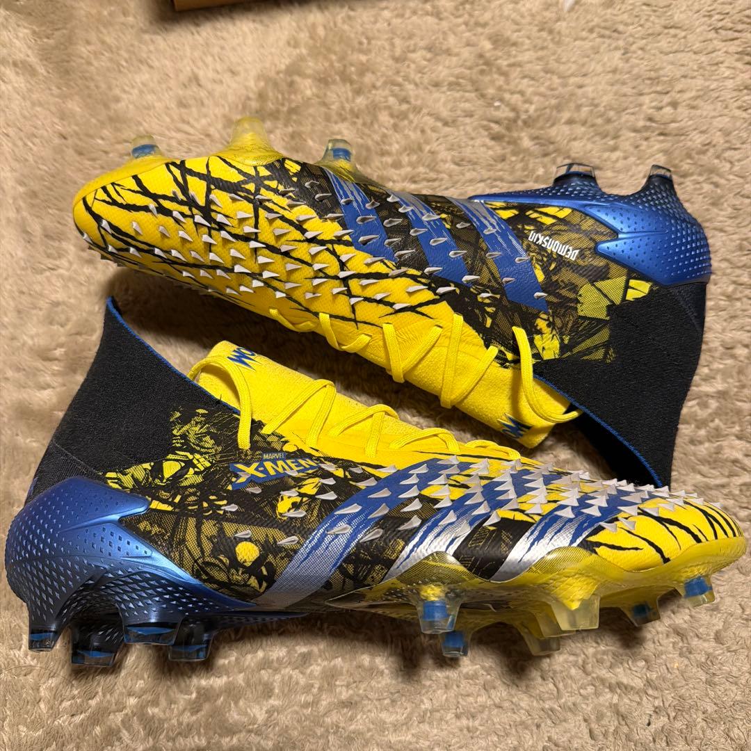 シューズ adidas MARVEL PREDATOR FREAK .1 FG