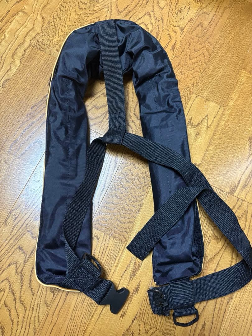 山Pマルキューフィッシングギア ショルダータイプ ラフトジャケット