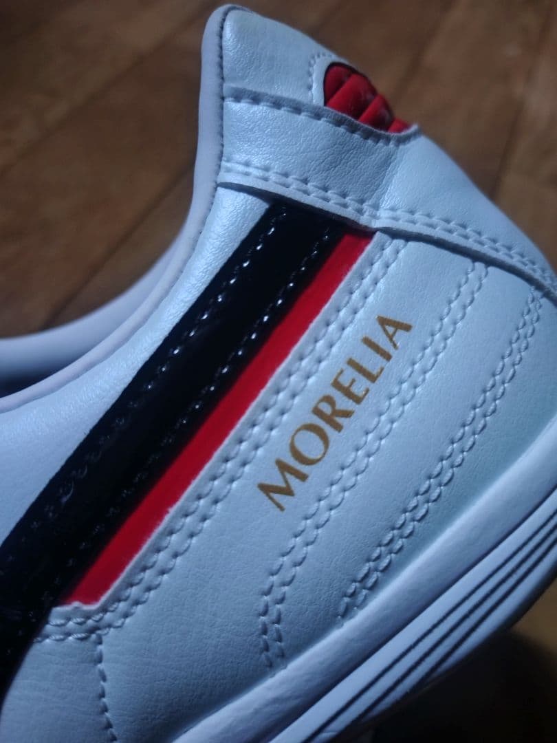 MIZUNO MORELIA フットサルシューズ